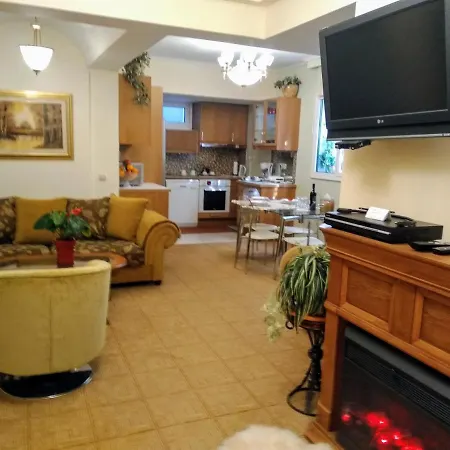 Apartment Wonderful Playroom *